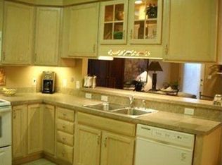 314 Lazzaro Blvd, Broadview Heights, OH 44147