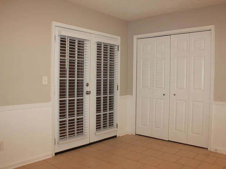 4237 Dejohns Way — Photo 9