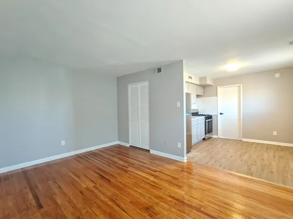 7108 Oxford Ave #57, Philadelphia, PA 19111