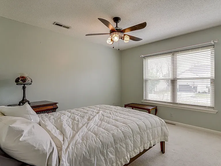2220 Jo Ann Dr — Photo 19