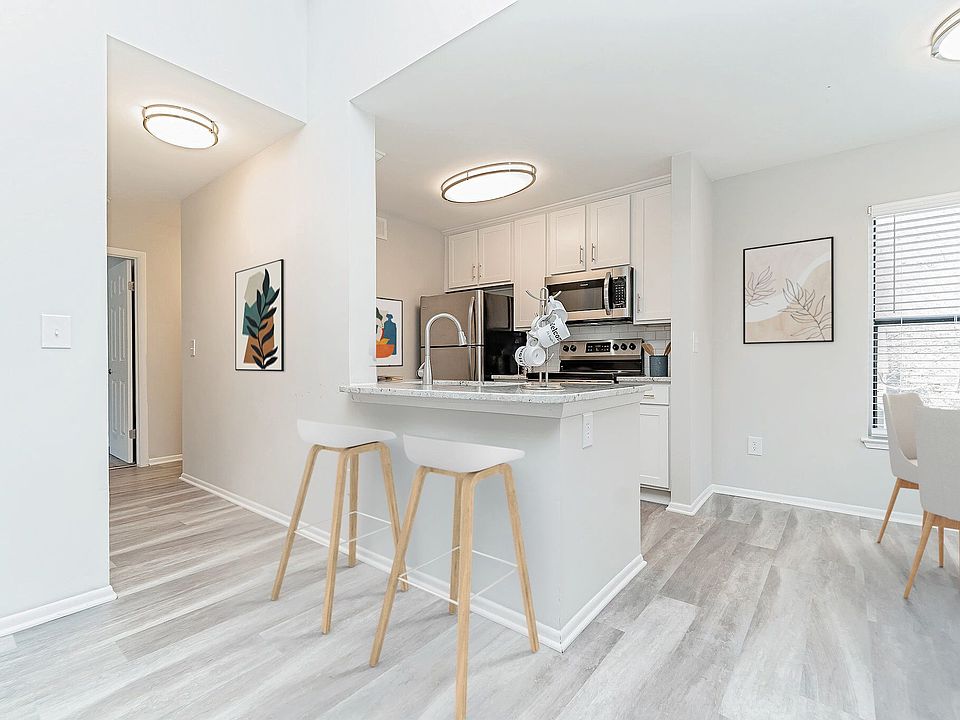 Eagle Rock Apartments at Columbia 12020 Little Patuxent Pkwy Columbia