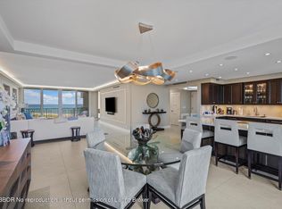 2500 Building, Palm Beach, FL 33480
