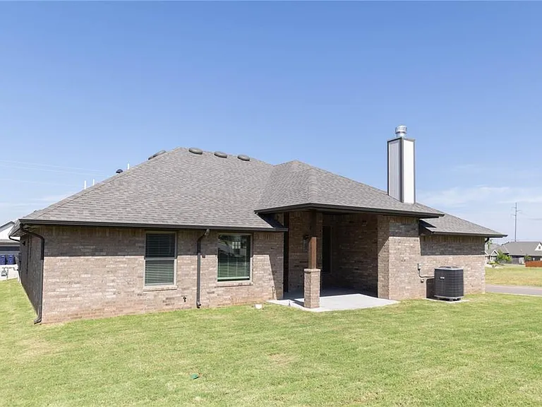 8732 Poppey Pl — Photo 20