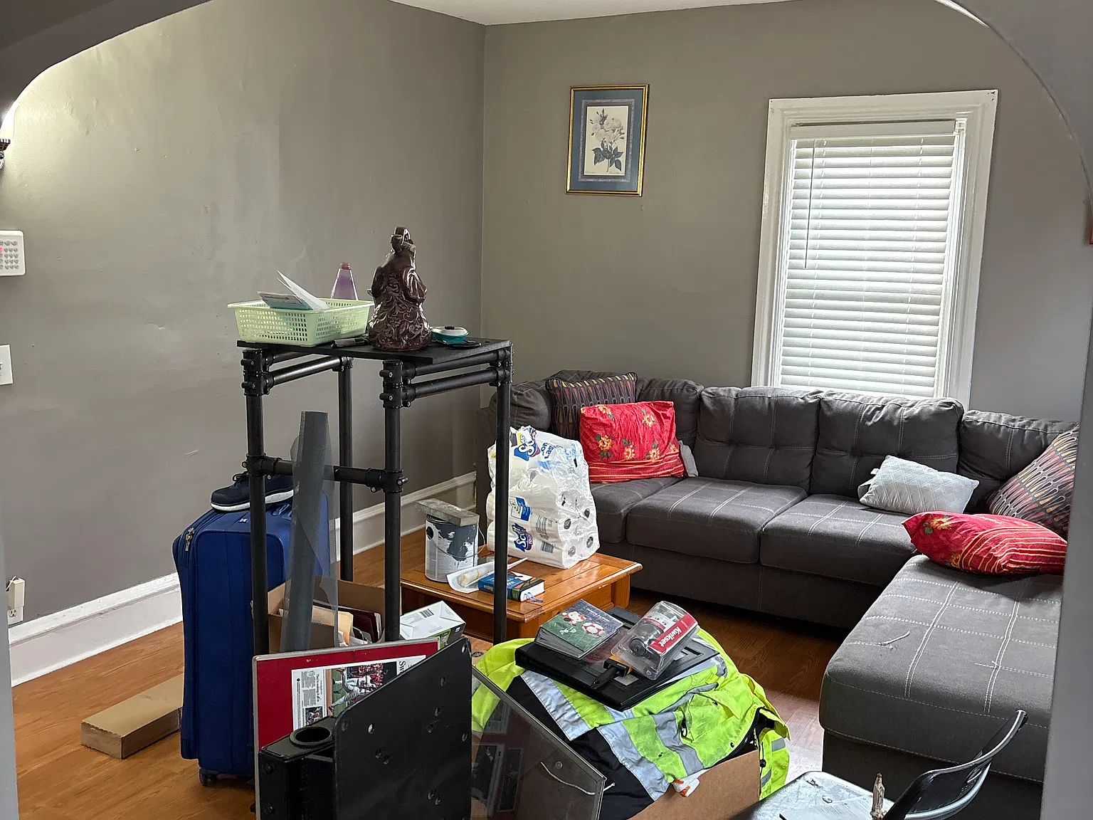 2 bed, 1000 sqft, $1,600 — Photo 1