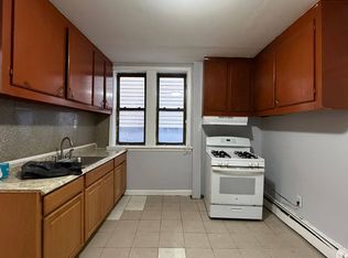 9 Grant Ave #1L, Jersey City, NJ 07305