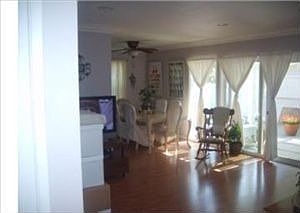 1st image of 1006 Catalina Ave