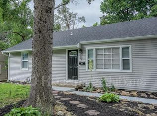 13716 Cypress Ave, Grandview, MO 64030