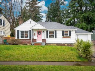 8816 NE Broadway, Portland, OR
