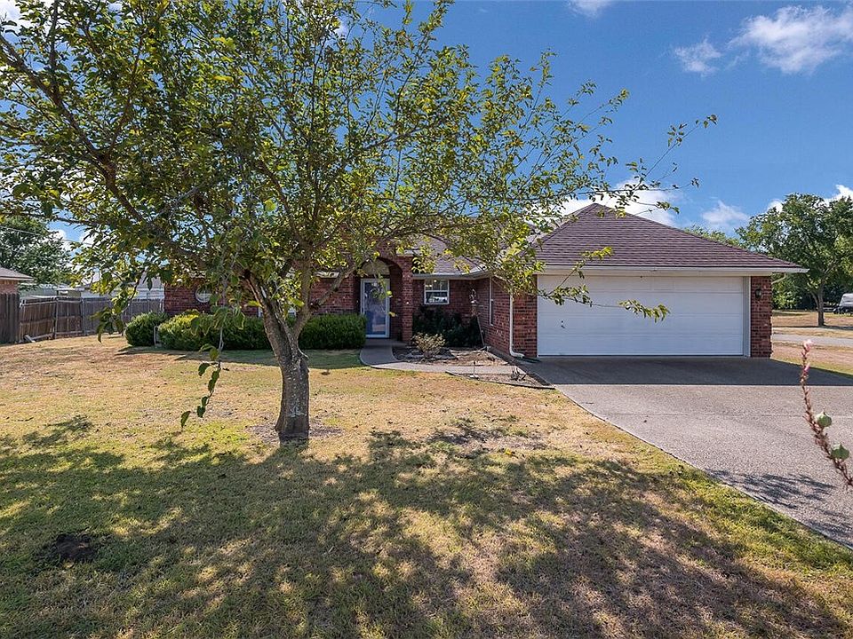 1st image of 307 Western Dr