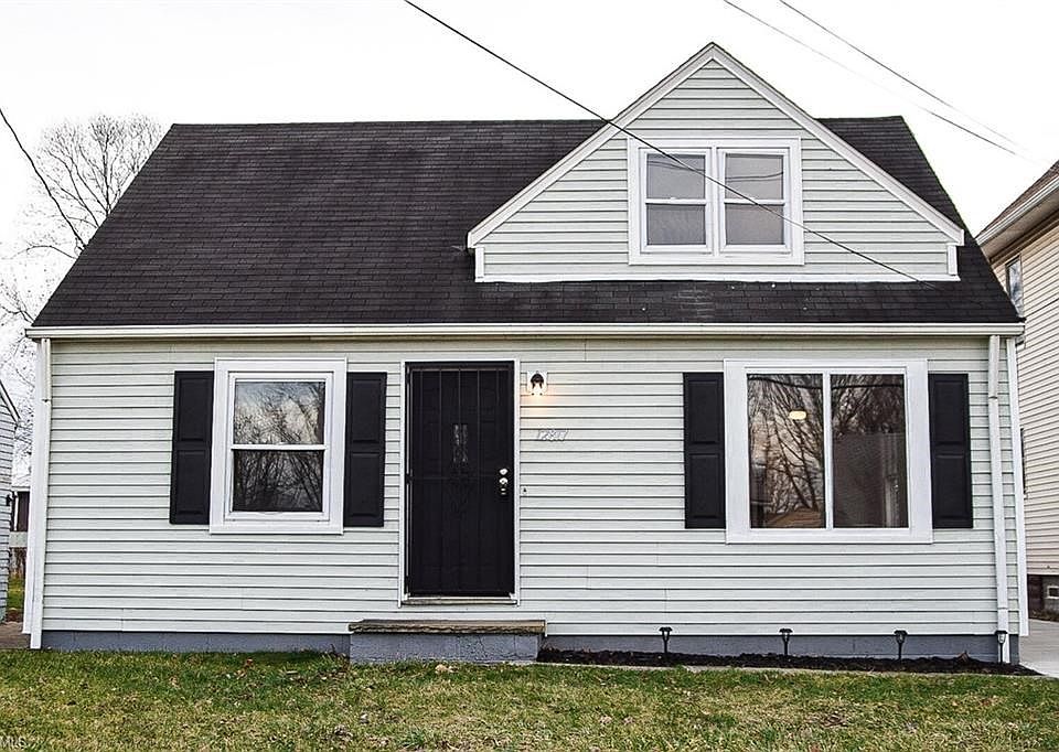 1st image of 12817 Sprecher Ave