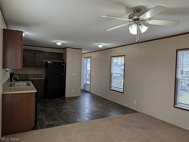230 Cedar Brook Dr — Photo 4