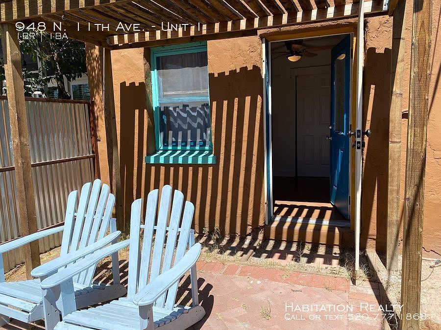 1st image of 948 N 11th Ave #1
