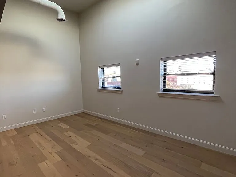 28 Petronelli Way — Photo 5
