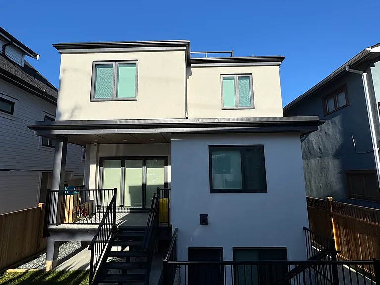 1334 E 35th Ave #2 — Photo 8