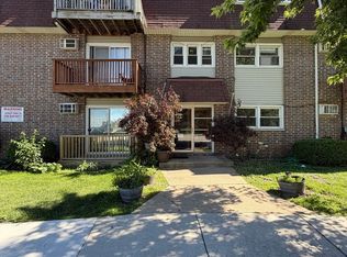 4309 W Park Lane Dr APT 2C, Alsip, IL 60803