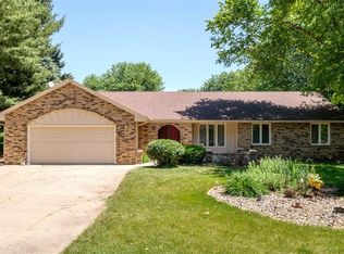 5163 NE 5th St, Des Moines, IA 50313