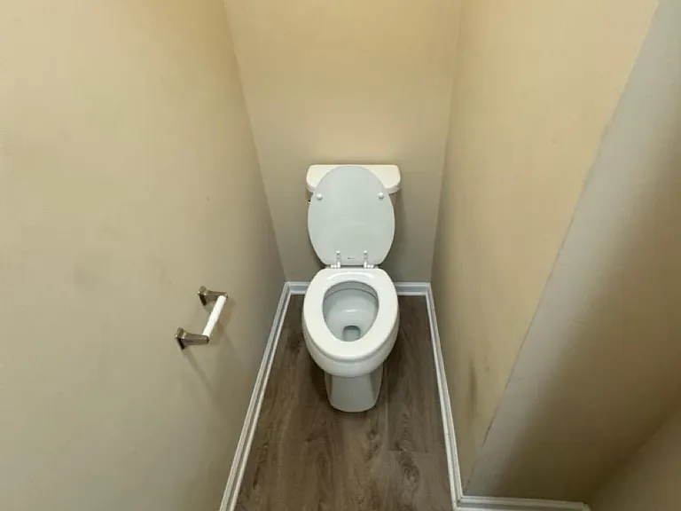 1620 Shire Village Dr — Photo 11
