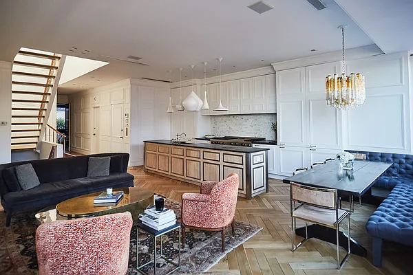 Sold by AA Management | media 26