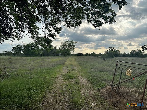 4th image of 2101 County Road 382