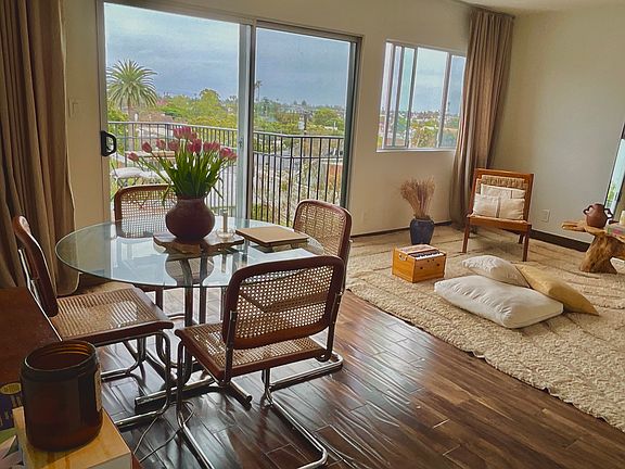 2nd image of 722 Pier Ave APT 4