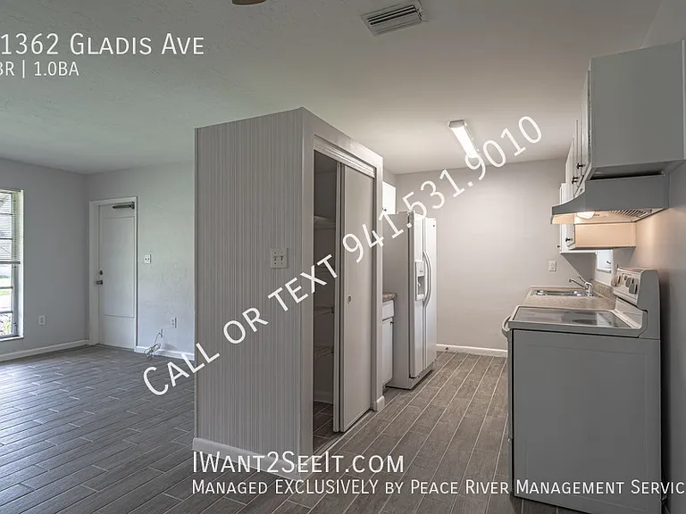 21362 Gladis Ave — Photo 7