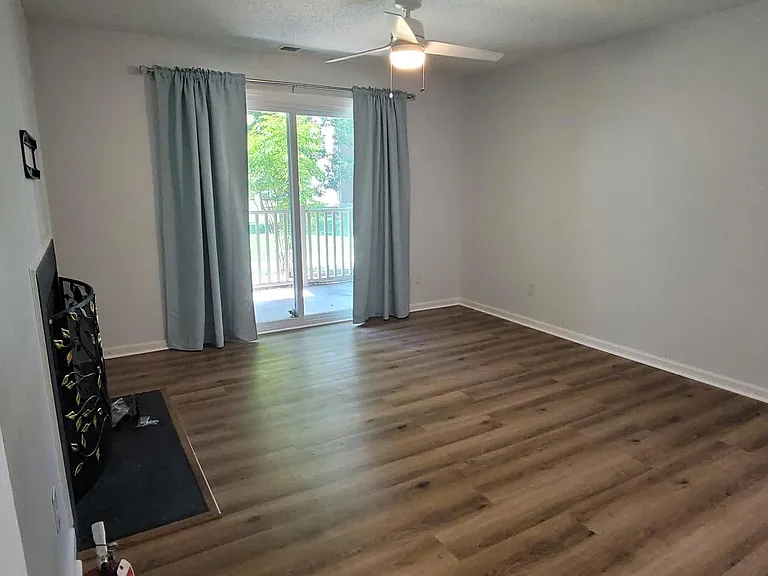560 Candle Ln #104 — Photo 9