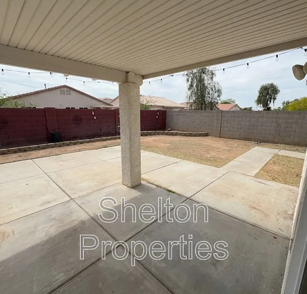 7391 W Solano Dr N — Photo 15