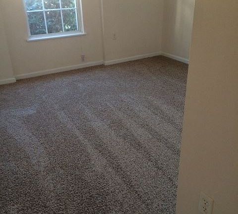 5th image of 550 Wichita Dr