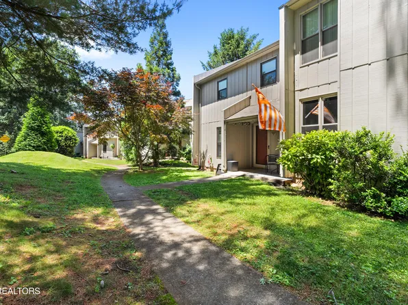 8707 Olde Colony Trl APT 17, Knoxville, TN 37923