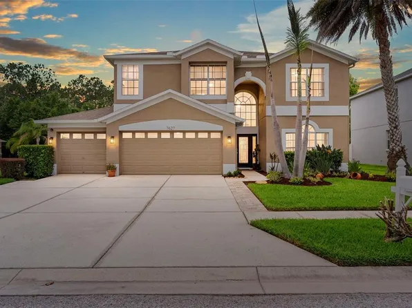 7627 Rathdown Ln, Wesley Chapel, FL 33545