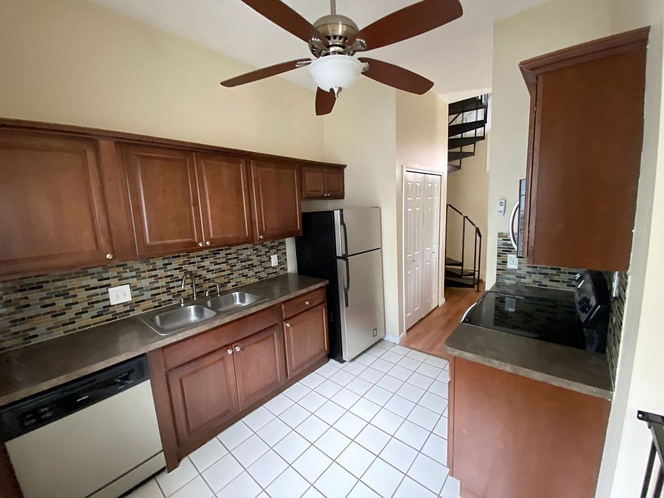 1st image of 905 N Stephenson Hwy APT 34