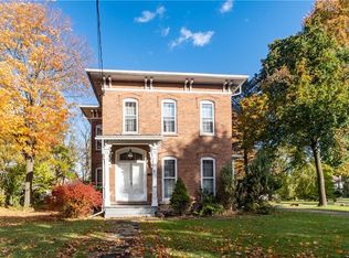 528 East Ave, Newark, NY 14513
