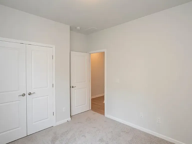 3707 Clementine Ln — Photo 12