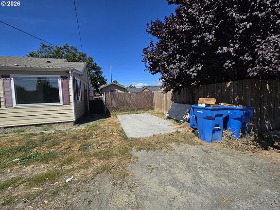 3rd image of 607 S 6th Ave