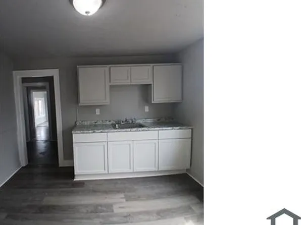 4021 E 146th St, Cleveland, OH 44128