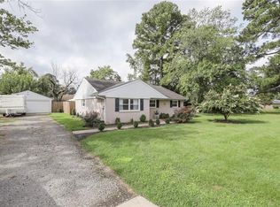 4729 Hatton Point Rd, Portsmouth, VA 23703