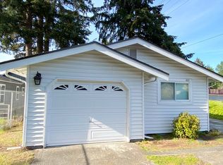 403 125th St S, Tacoma, WA 98444