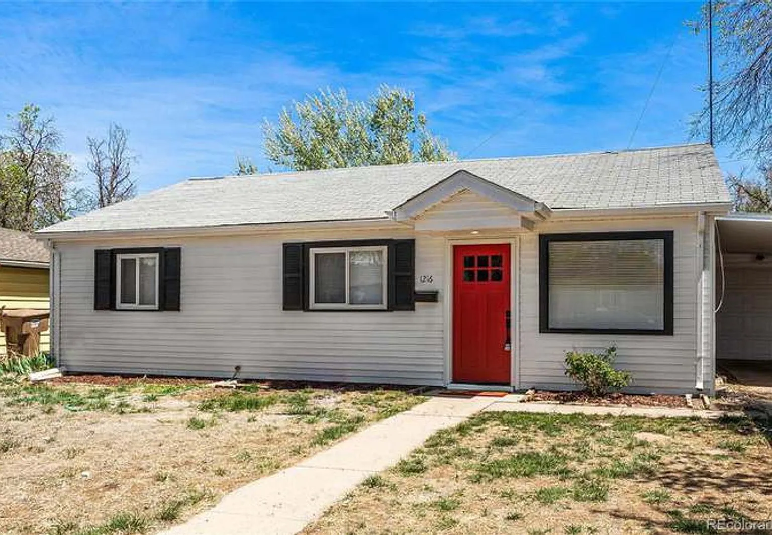 4 bed, 1.5 bath, 1448 sqft, $2,895 — Photo 2