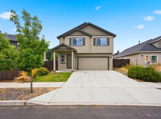 2981 NE Roxy Pl, Bend, OR 97701