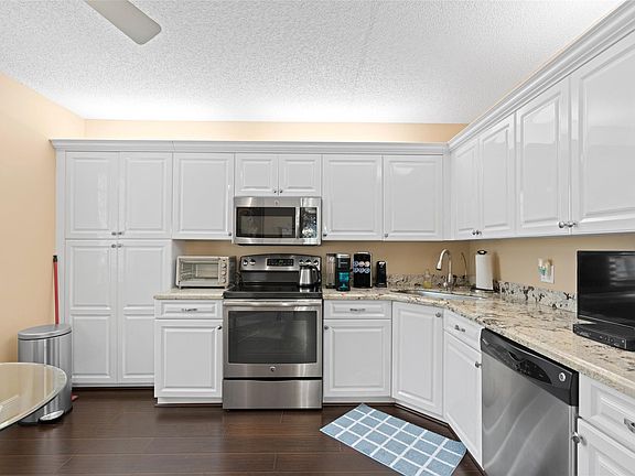 2nd image of 5133 Brisata Circle #K
