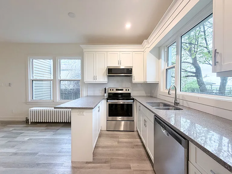 609 Beach Blvd #2 — Photo 7
