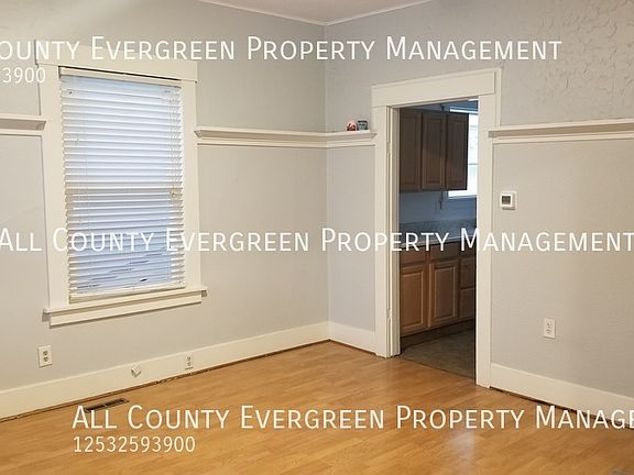 4th image of 212 D St NW