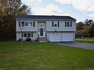 17 Debi Cir, Colchester, CT 06415