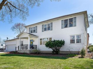 885 S Fairfield Ave, Elmhurst, IL