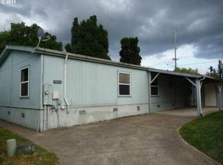 20680 NE Sandview Dr, Fairview, OR 97024