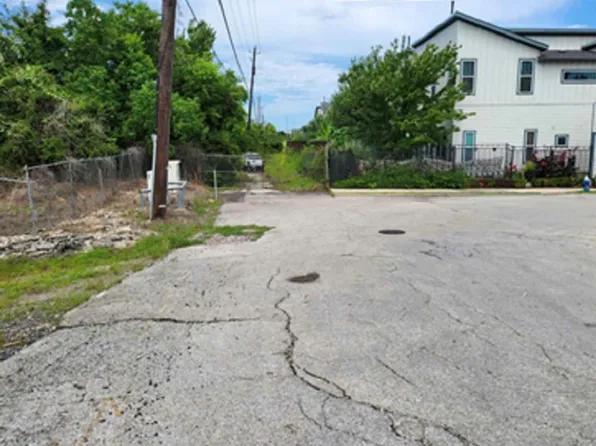 4115 Gillespie St, Houston, TX 77020