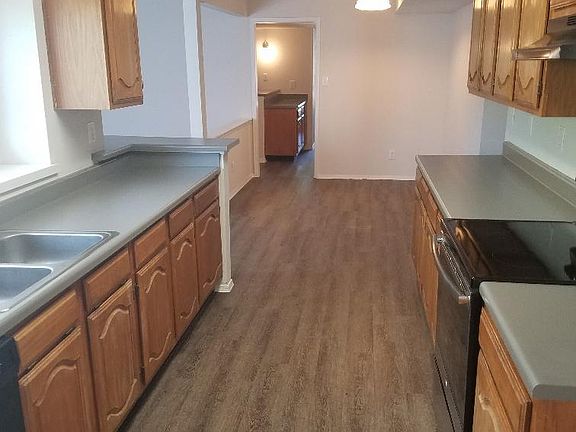 2nd image of 7537 Blue Sage Cir