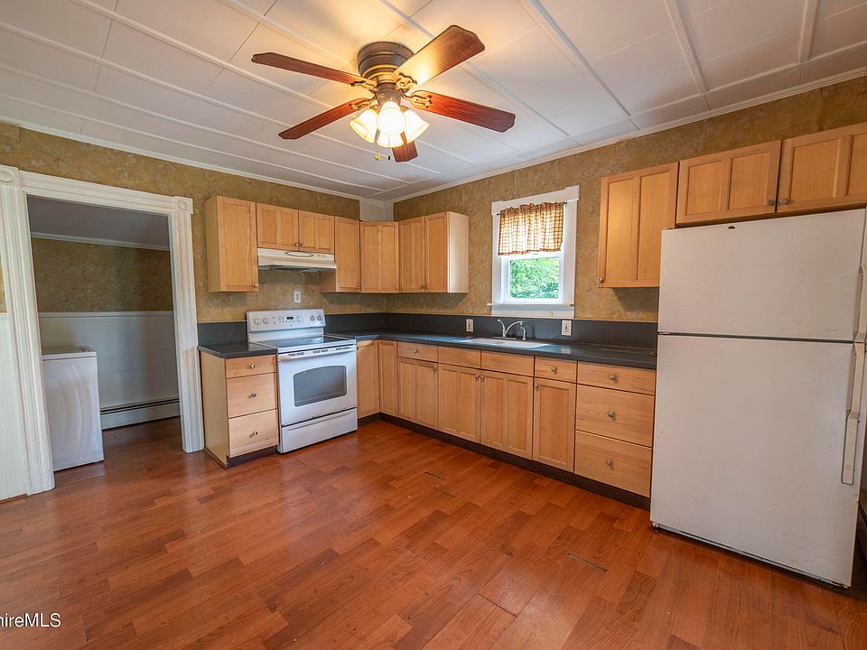 90 E Hoosac St, Adams, MA 01220 Zillow