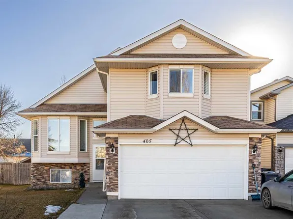 405 N Highwood Village Pl NW, High River, AB T1V 1W1