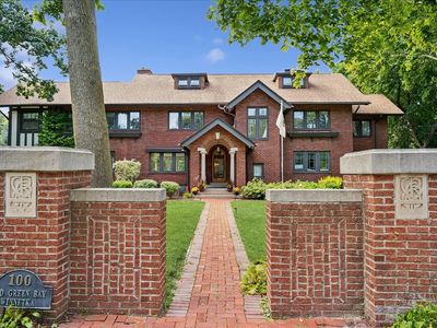 100 Old Green Bay Rd, Winnetka, IL, 60093